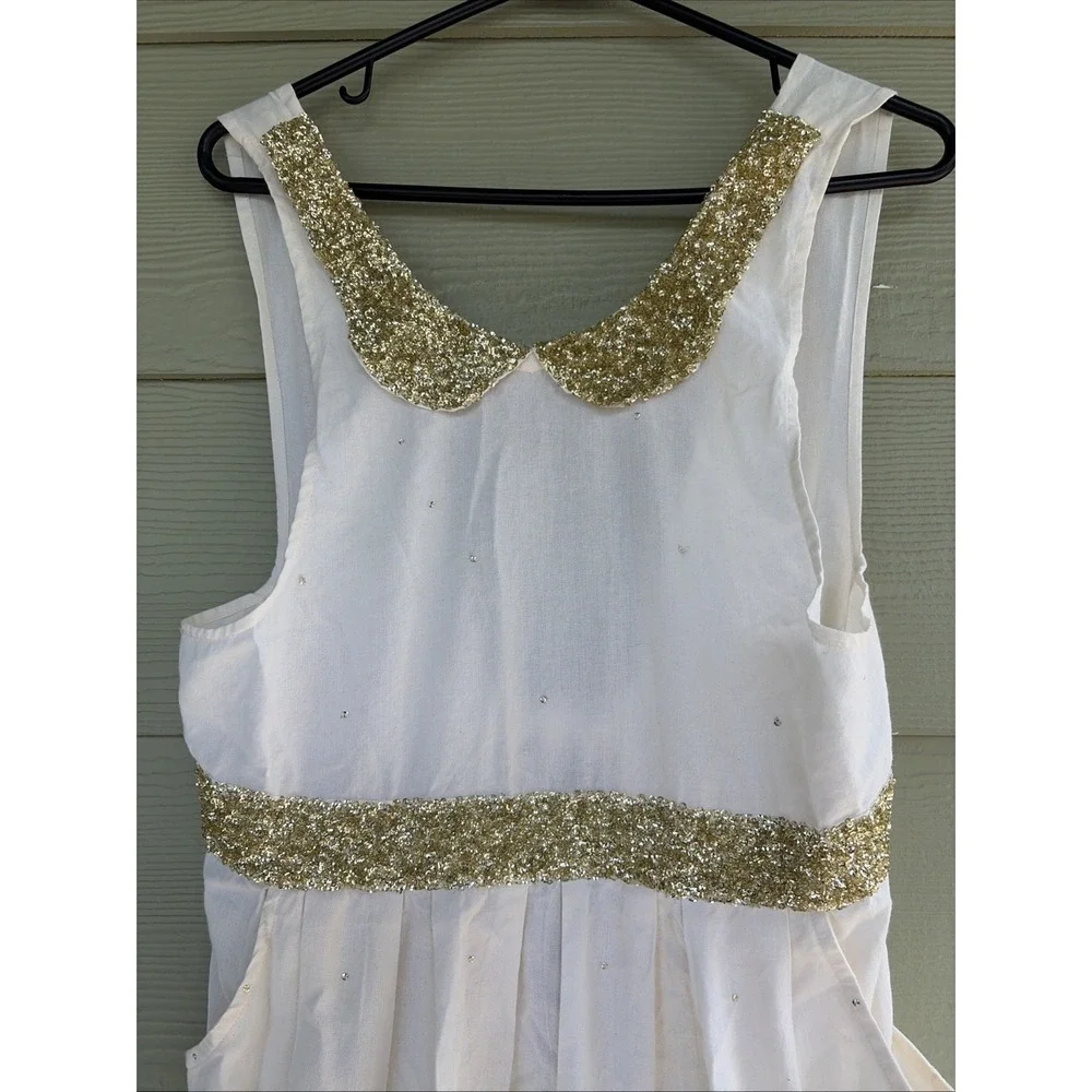 Anthropologie Home Off White Clemence Collared Metallic Sparkle Apron NEW NWT